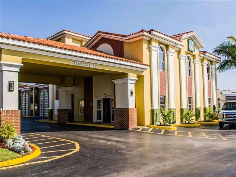 Inn Quality Airport - Cruise Port Tampa