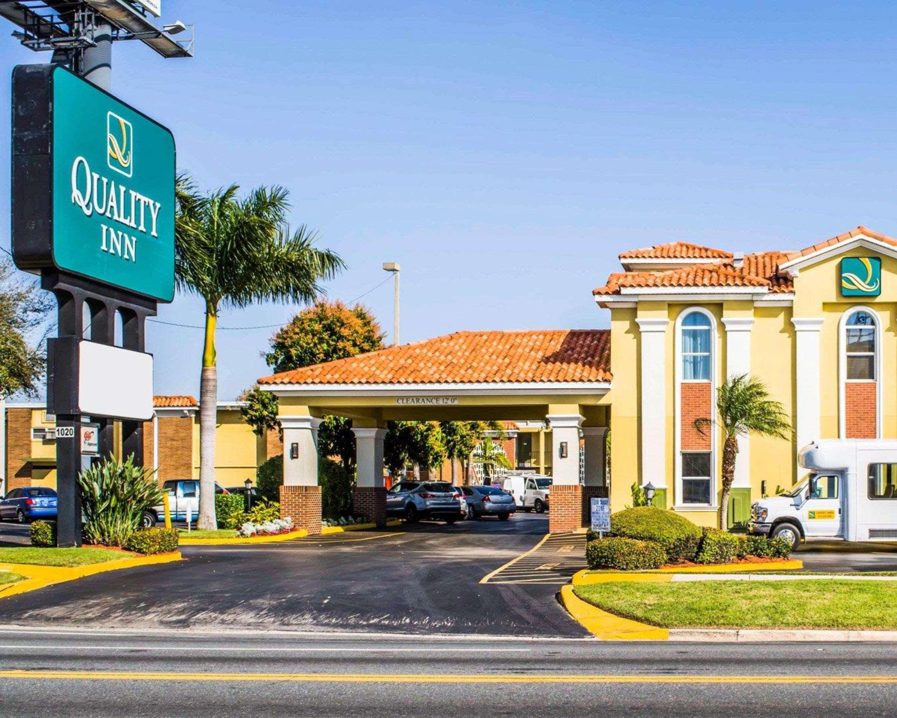 Quality Airport - Cruise Port Inn