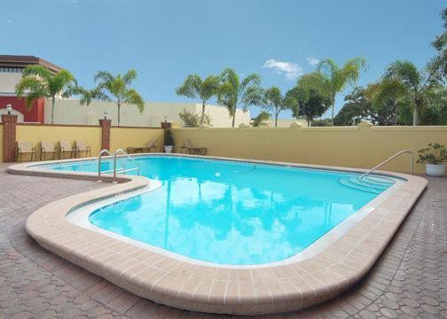 Quality Airport - Cruise Port Tampa