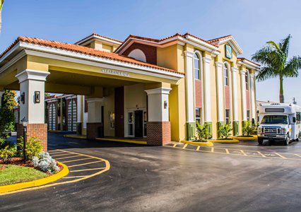 Quality Airport - Cruise Port Gasthof 2*